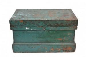 1930's trunk in great, old paint